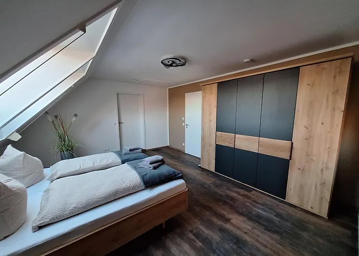 Schwanensee * سنفتنبرغ